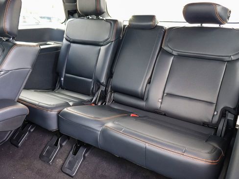 New 2026 Ford Expedition Tremor image 27