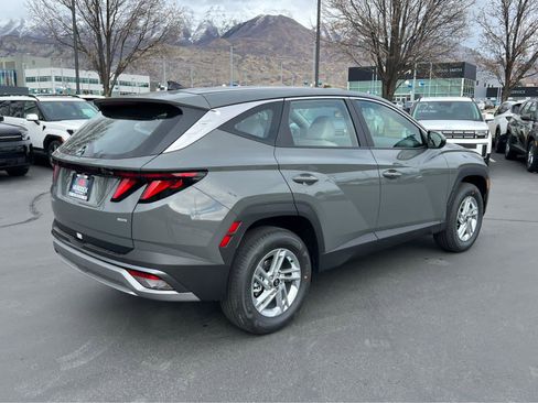 New 2026 Hyundai Tucson SE AWD/4WD image 7