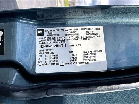 Used 2005 HUMMER H2 SUT w/ Preferred Equipment Group image 33