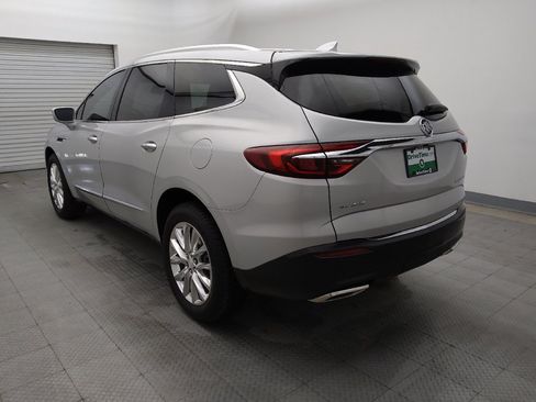 Used 2018 Buick Enclave Premium FWD image 5