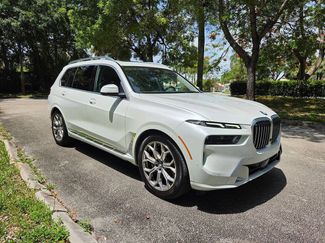 Used 2026 BMW X7 xDrive40i AWD/4WD video 1