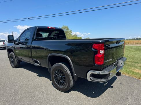 Used 2025 Chevrolet Silverado 3500 LT w/ Convenience Package image 4
