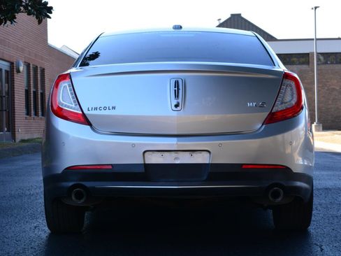 Used 2013 Lincoln MKS image 6