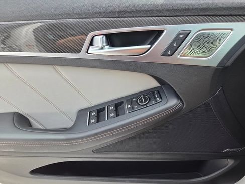 Used 2019 Genesis G80 3.3T Sport RWD image 20