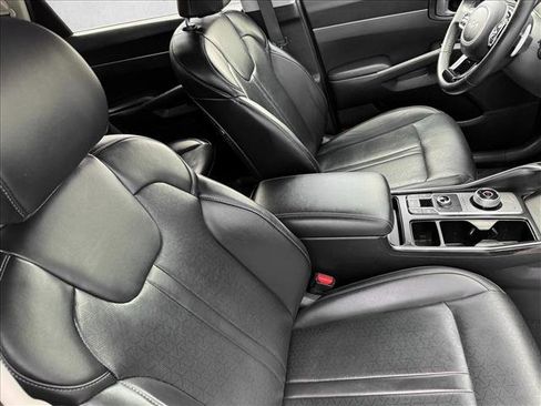Used 2023 Kia Sorento EX AWD/4WD image 19