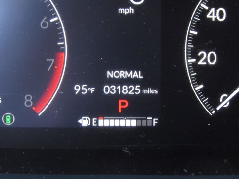 Certified 2024 Honda HR-V LX image 26