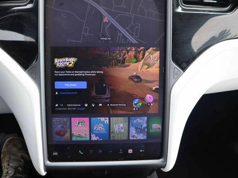 Used 2018 Tesla Model X 100D AWD/4WD image 24