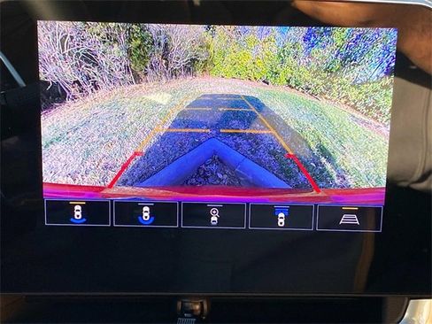 Used 2021 Chevrolet Corvette Stingray image 23