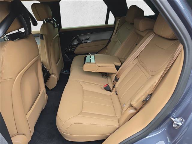 New 2027 Land Rover Range Rover Sport SE AWD/4WD image 12