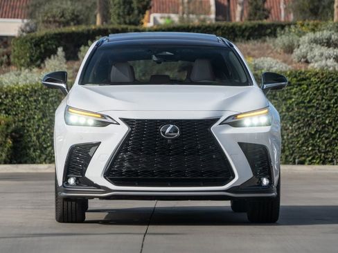 New 2026 Lexus NX 350h F Sport AWD/4WD image 4