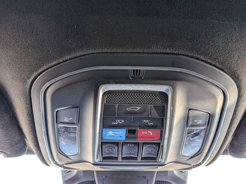 Used 2024 Jeep Wagoneer Launch Edition AWD/4WD image 23
