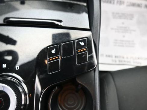 Used 2023 Kia Sportage LX AWD/4WD image 15
