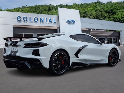 Used 2025 Chevrolet Corvette Stingray Premium Cpe w/ Z51 Performance Package image 6