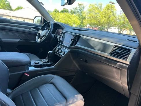 Used 2022 Volkswagen Atlas SEL Premium AWD/4WD image 21