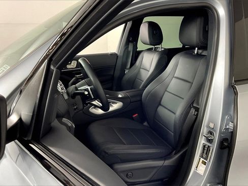 Used 2025 Mercedes-Benz GLS 450 GLS 450 image 18