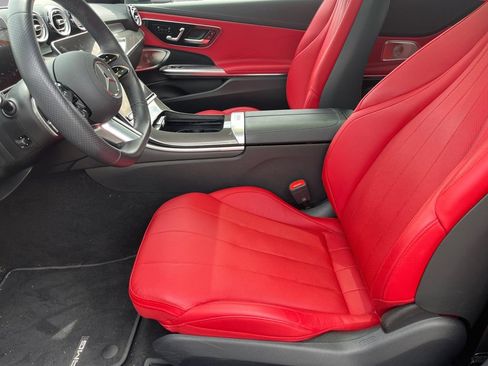 Used 2024 Mercedes-Benz CLE 300 4MATIC Coupe image 9