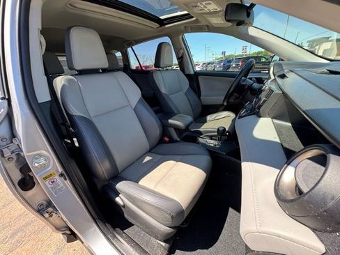 Used 2015 Toyota RAV4 Limited w/ Technology Package AWD/4WD image 10