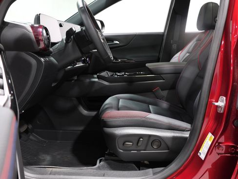 Used 2026 Chevrolet Equinox RS w/ Convenience Package III FWD image 69