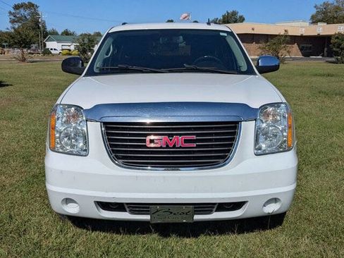 Used 2014 GMC Yukon SLE image 8