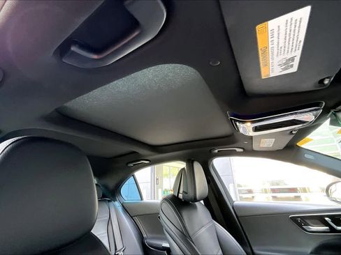 Used 2024 Mercedes-Benz C 300 4MATIC Sedan image 13