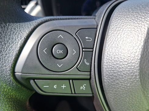 Used 2026 Toyota Corolla Cross L FWD image 20