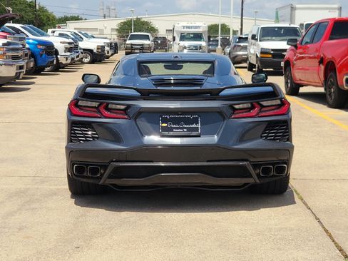 Used 2021 Chevrolet Corvette Stingray Convertible w/ 1LT RWD image 7