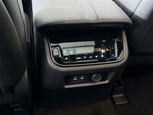 Certified 2025 Nissan Armada PRO-4X w/ Pro-4X Premium Package image 30