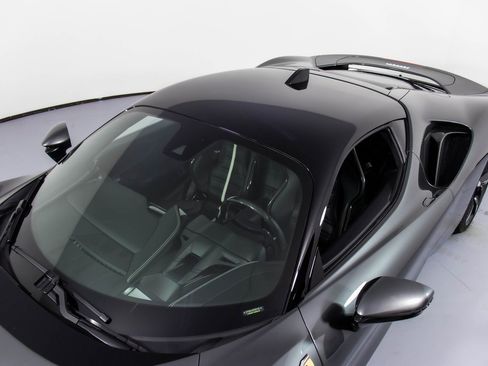 Certified 2023 Ferrari SF90 Stradale image 32