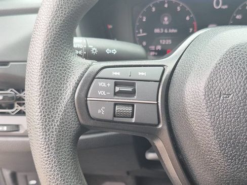 Used 2025 Honda Accord LX image 20