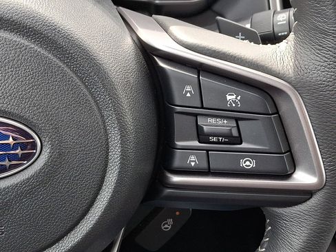 Certified 2025 Subaru Outback Limited image 24