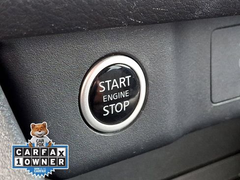 Used 2023 Nissan Rogue SV AWD/4WD image 26