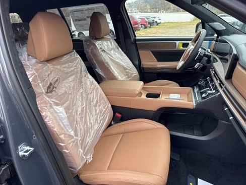 New 2026 Hyundai Santa Fe Calligraphy w/ Tow & Go Package image 7