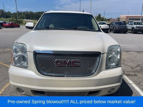 Used 2013 GMC Yukon XL Denali RWD image 23