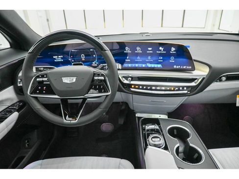 New 2026 Cadillac Lyriq Luxury image 13