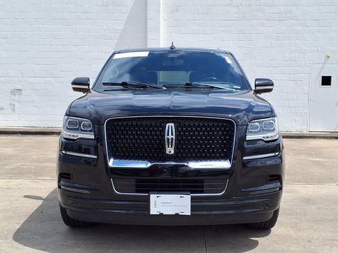 Certified 2022 Lincoln Navigator Reserve AWD/4WD image 16