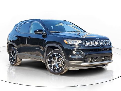 Used 2025 Jeep Compass Limited AWD/4WD image 1