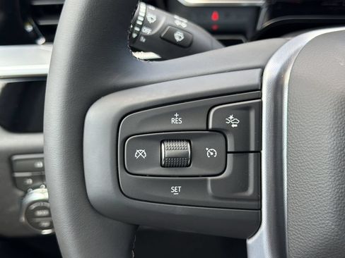New 2026 GMC Sierra 3500 SLE AWD/4WD image 9