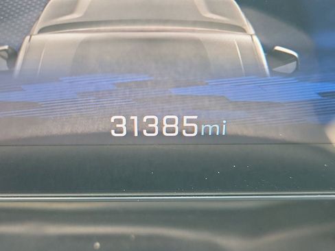 Used 2025 Chevrolet Equinox LT FWD image 20