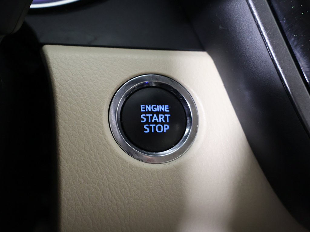 Used 2022 Toyota Camry LE w/ Convenience Package AWD/4WD image 36