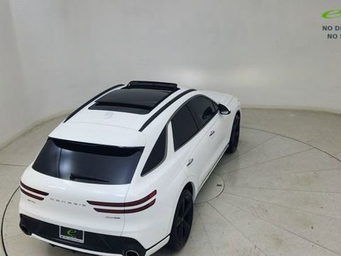 Used 2023 Genesis GV70 3.5T Sport w/ Sport Prestige Package AWD/4WD image 88