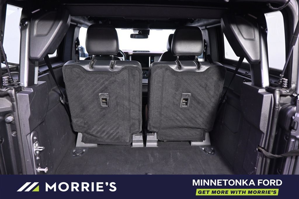 Used 2023 Ford Bronco Outer Banks w/ Sasquatch Package AWD/4WD image 19