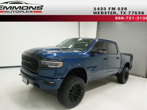 Used 2023 RAM 1500 Limited AWD/4WD image 1