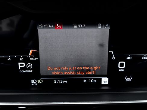 Used 2023 Audi S8 image 10