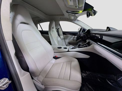Used 2022 Porsche Panamera Turbo S AWD/4WD image 31