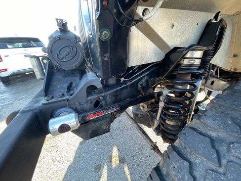 Used 2002 Jeep Wrangler X image 24