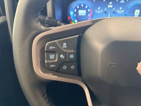 New 2025 Ford Bronco Badlands image 24