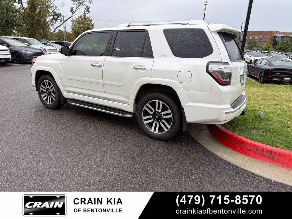 Used 2021 Toyota 4Runner Limited AWD/4WD image 3