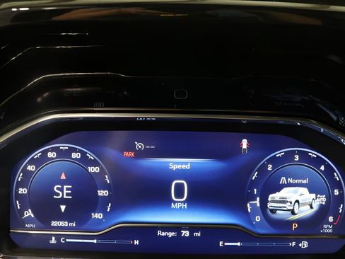 Used 2023 Chevrolet Silverado 1500 RST image 13