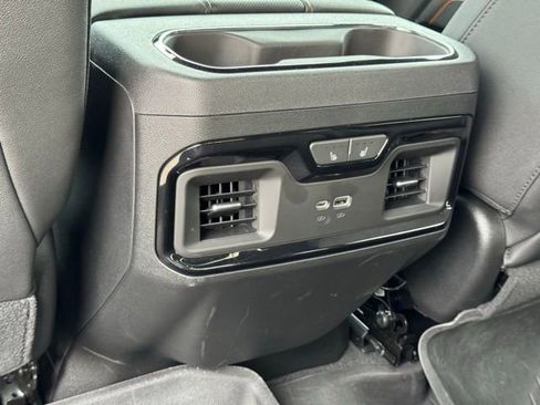 Used 2024 GMC Sierra 1500 AT4 w/ AT4 Premium Package image 40