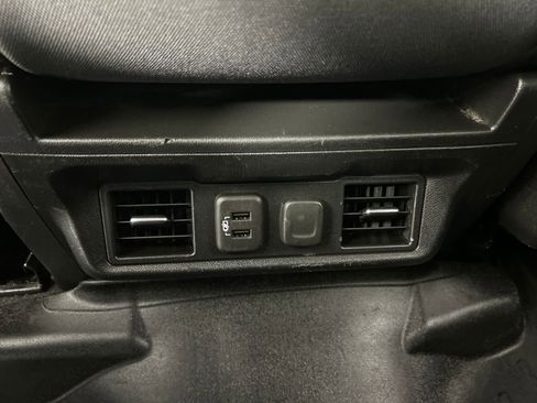 Used 2022 GMC Sierra 1500 SLE w/ X31 Off-Road Package image 20